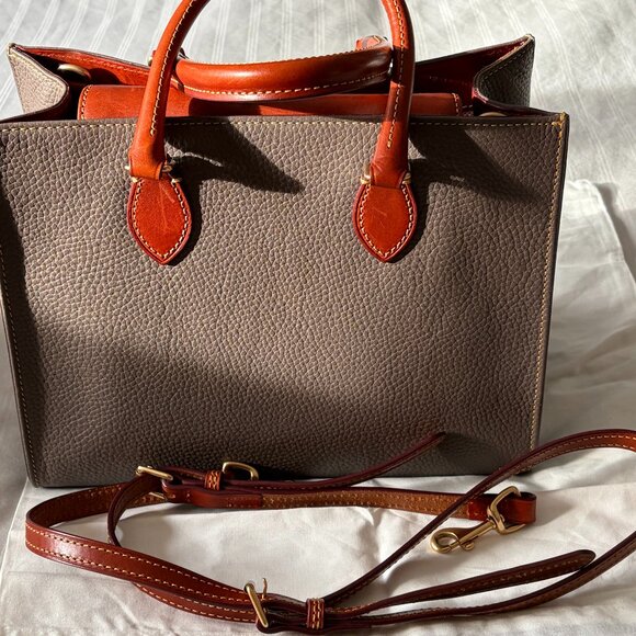Dooney & Bourke satchel - Picture 2 of 8